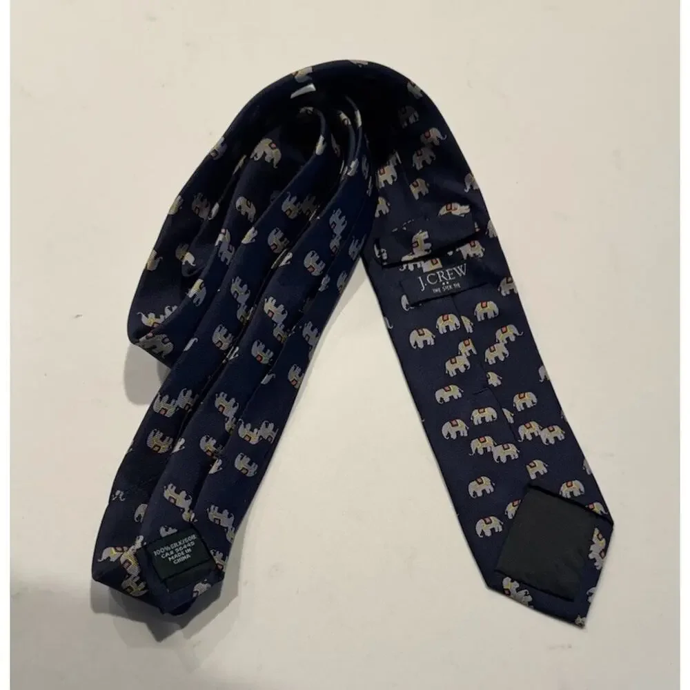 J Crew The Silk Tie Navy Blue All Over Elephant Print Preppy‎ 100% Silk READ